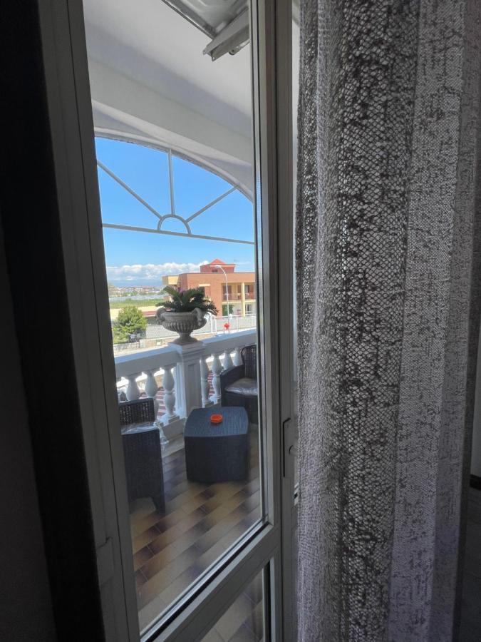 Hotel Cappuccetto Rosso Lusciano Екстериор снимка